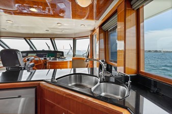 SEA GRACE 10 Galley
