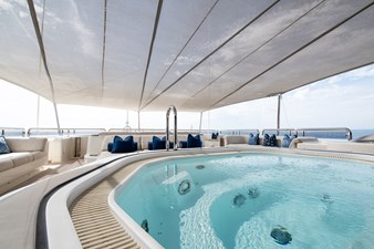 yacht-calypso-exterior-04-2023