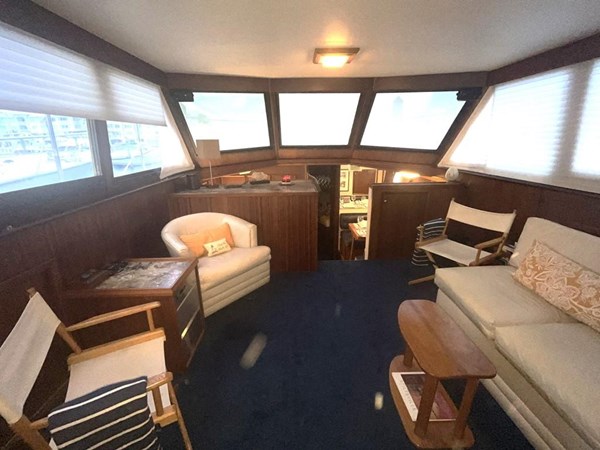 9014640_20230825055430709_1_XLARGE