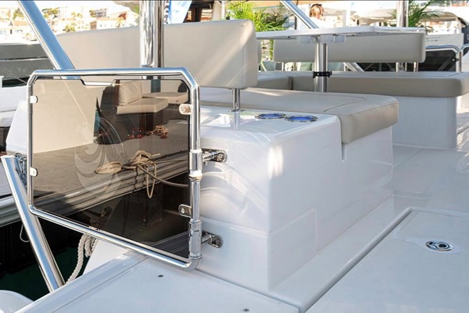 2020 Aquila 44 MY Power CATAMARAN - No Tan Lines
