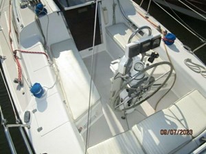 Mintaka 13 13_2803144_28_catalina_cockpit