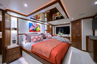 GG 14 Owner Stateroom