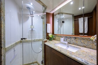 GG 26 Starboard Twin Ensuite