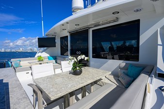 GG 34 Bridge Deck Aft