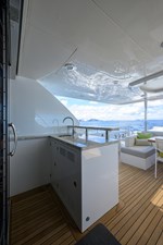 GG 41 Aft Deck Bar