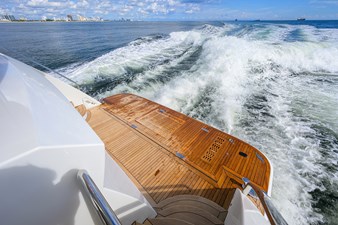 GG 43 Swim Platform