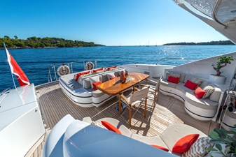 CLAUDIA'S 5 Claudias-11169-026-deck-584462