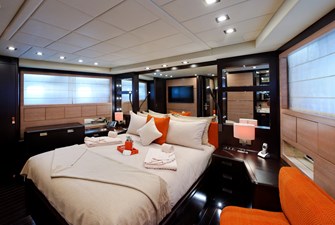 CLAUDIA'S 9 Claudias-11169-036-vip-584480