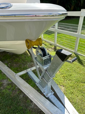 9067702_20231002095307332_1_XLARGE