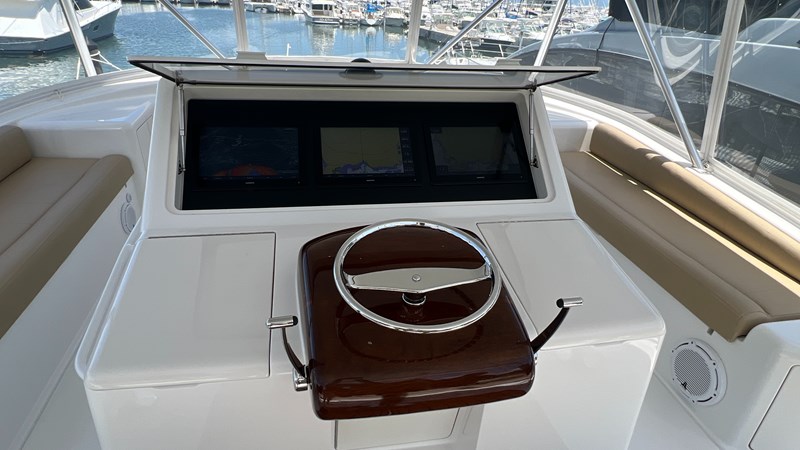 11_DJI_20220829_124856_784