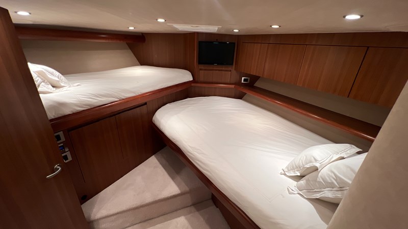 21_DJI_20220829_121953_935