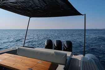 Pirelli 42 1 PIRELLI 42' 2023 For Sale