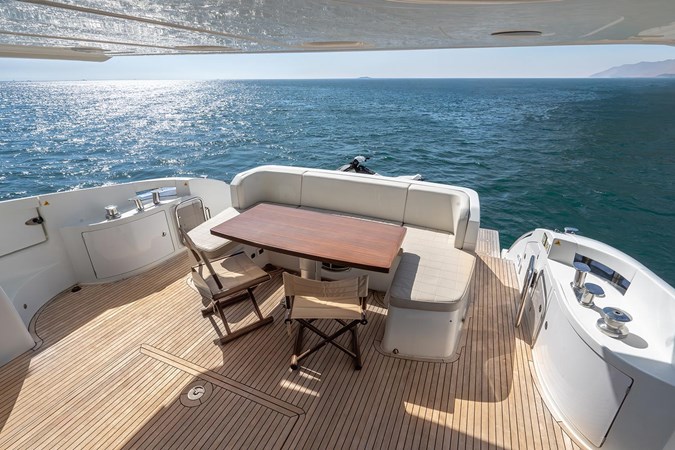 Azimut 64 2013