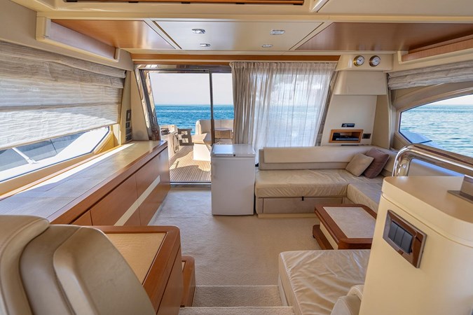 Azimut 64 2013