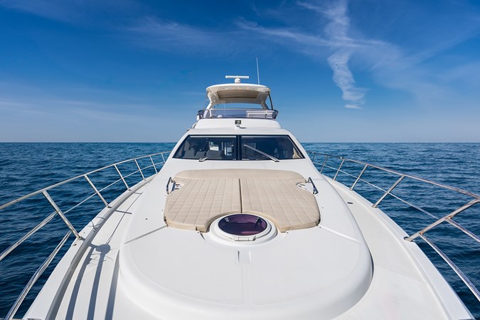Azimut 64 2013