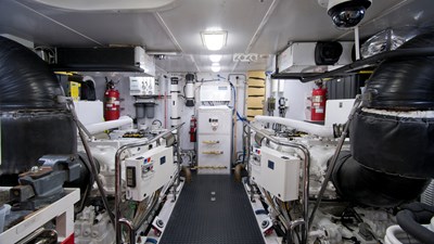 MONCRII 21 
