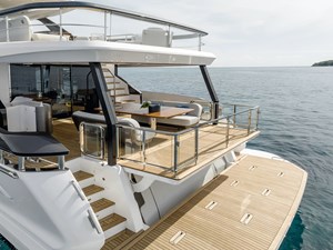 AZIMUT GRANDE 26 M 7 G26M-Deck2Deck-1_Low-res-1024x767