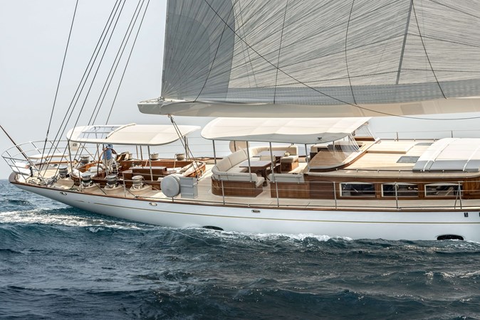 GRACE III - Yacht à vendre