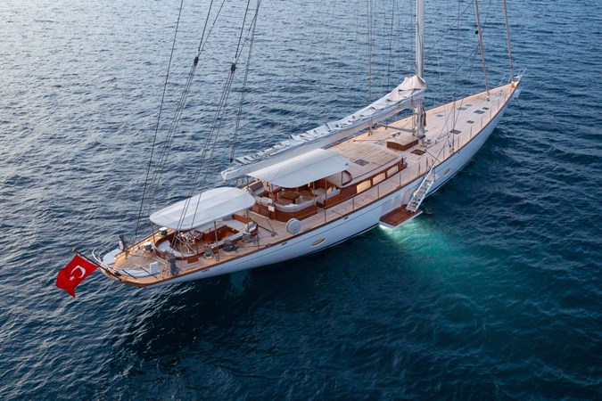 GRACE III - Yacht à vendre