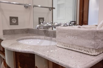 GRACE III 23 GK2_4362