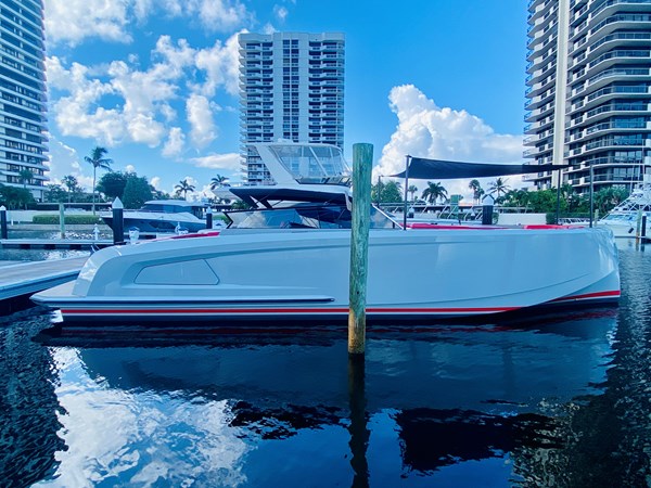 4_2020 Vanquish VQ45-3