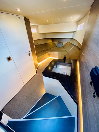 25_2020 Vanquish VQ45-32