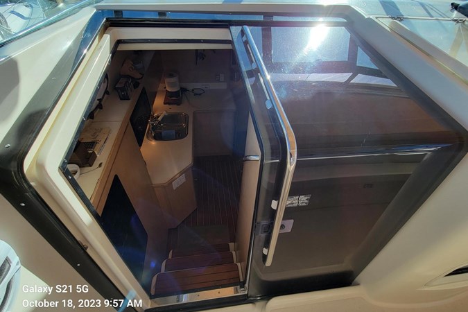 9089241_20231019120822186_1_XLARGE