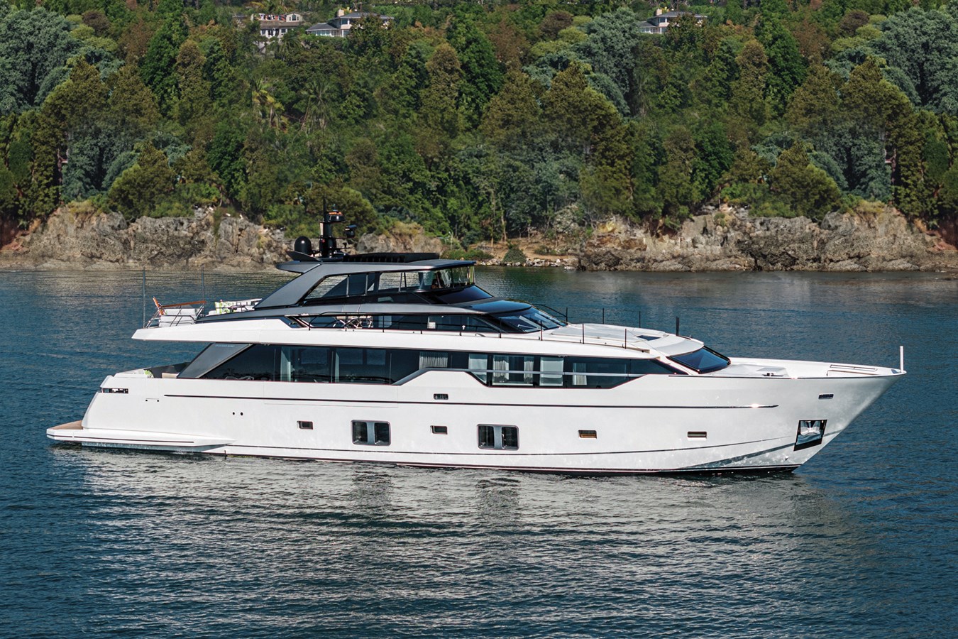 GENOA Motor Yacht SANLORENZO 102' 2019 YATCO