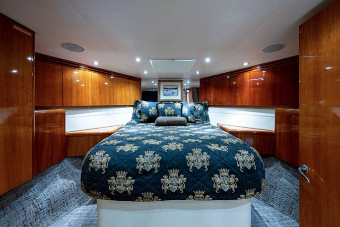 _forward_stateroom_14