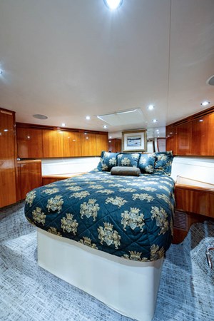 _forward_stateroom_18