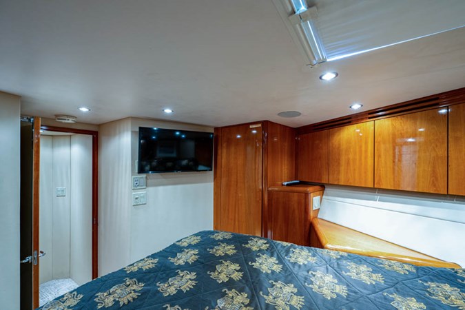 _forward_stateroom_20