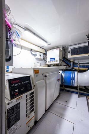 _forward_stateroom_4