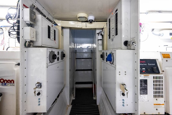 _forward_stateroom_6