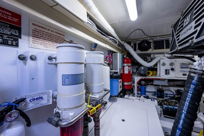 _forward_stateroom_9