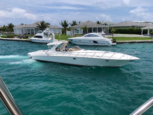 2005 FOUNTAIN 48 EXPRESS CRUISER