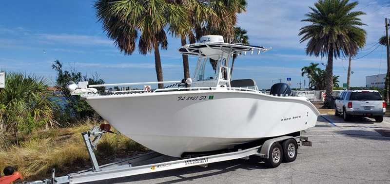 2021 CAPE HORN 22 OS