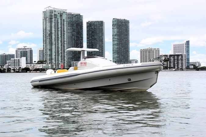 9_2013 34ft Zeta Elle 34 Custom