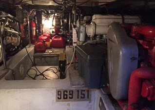 1988 Carver 42 Aft Cabin 39 P_042