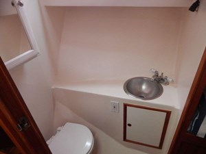 1984 CHB 45 Trawler 9 CHB 45 Trawler - Head