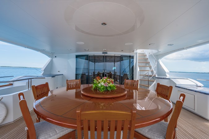 Bridge Aft Deck Exterior Dining