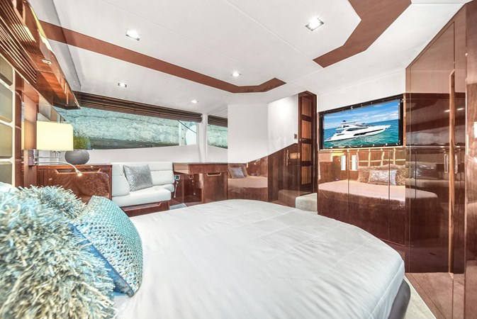 9101351_20231025124814067_1_XLARGE