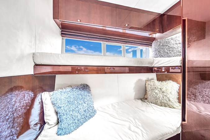 9101351_20231025124830855_1_XLARGE