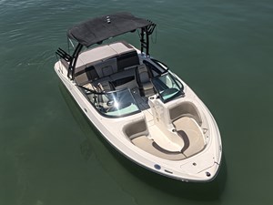 2013 SeaRay 205 Sport @ Tequesquitengo 10 