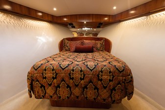 J&B 14 VIP Stateroom 