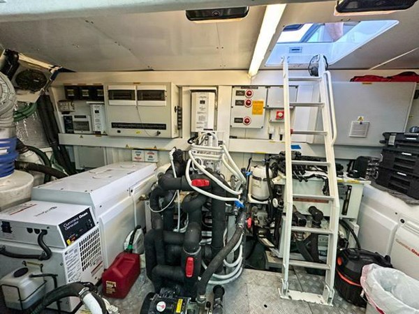 41_2014 73ft  Sunseeker Manhattan GRAMERCY 28