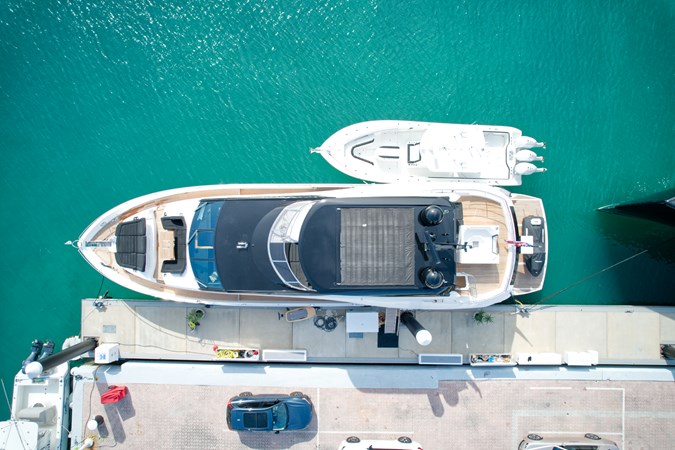 7_2018 86ft Sunseeker 86 Yacht ALEXA