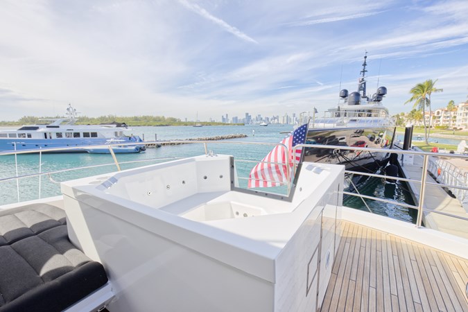 18_2018 86ft Sunseeker 86 Yacht ALEXA