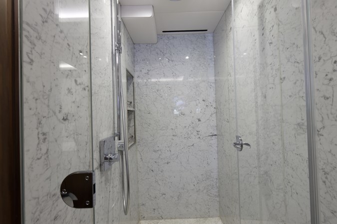 37_2018 86ft Sunseeker 86 Yacht ALEXA