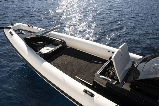 GOLDFISH-38-SuperSport