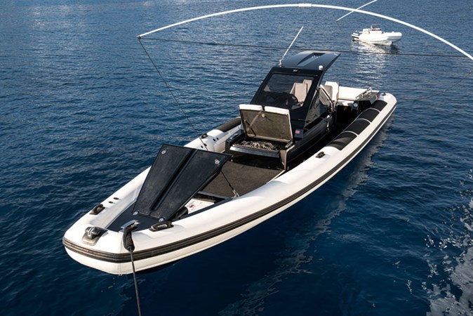 GOLDFISH-38-SuperSport